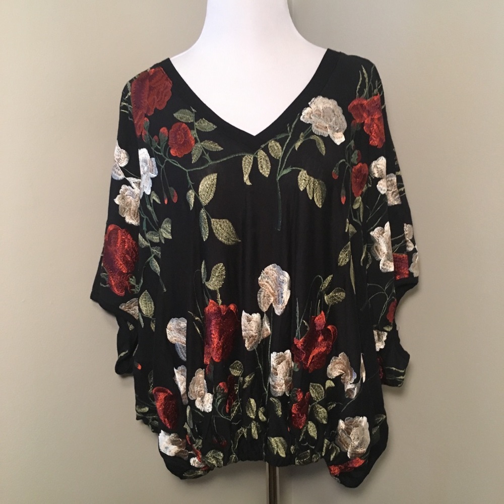 ANTHROPOLOGIE Embroidered Floral Top